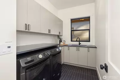 15014 SE 22nd Street, Bellevue, WA 98007 - Photo 32