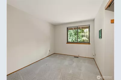 24214 SE 18th Place, Sammamish, WA 98075 - Photo 30