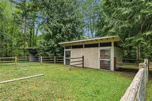 24214 SE 18th Pl, Sammamish, WA 98075 - Photo 12