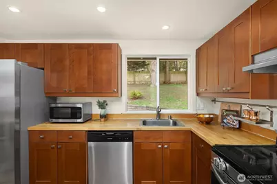 14011 98th Avenue NE, Kirkland, WA 98034 - Photo 14