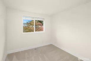 14011 98th Ave NE, Kirkland, WA 98034 - Photo 18