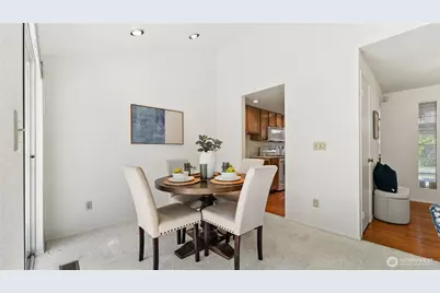 6614 113th Place SE, Bellevue, WA 98006 - Photo 10