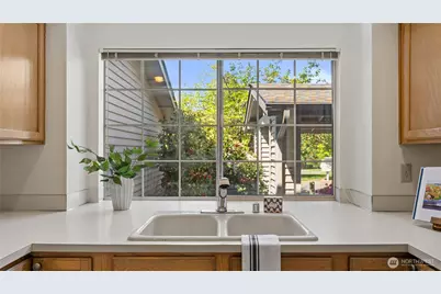 6614 113th Place SE, Bellevue, WA 98006 - Photo 14