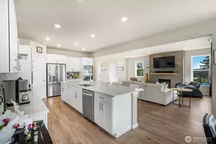 216 178th St SE, Bothell, WA 98012 - Photo 12