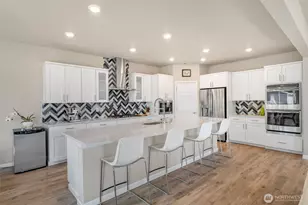216 178th St SE, Bothell, WA 98012 - Photo 10