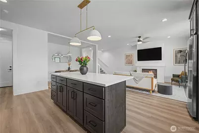 585 S Perry Avenue, East Wenatchee, WA 98802 - Photo 12