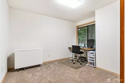 22934 SE 37th St, Sammamish, WA 98075 - Photo 20
