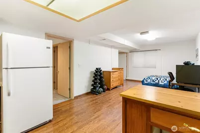 22934 SE 37th St, Sammamish, WA 98075 - Photo 22