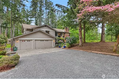 22934 SE 37th St, Sammamish, WA 98075 - Photo 2