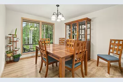 22934 SE 37th St, Sammamish, WA 98075 - Photo 14