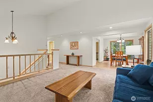 22934 SE 37th St, Sammamish, WA 98075 - Photo 8