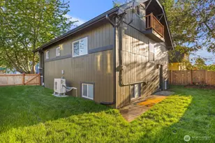 512 NW 44th St, Seattle, WA 98107 - Photo 32
