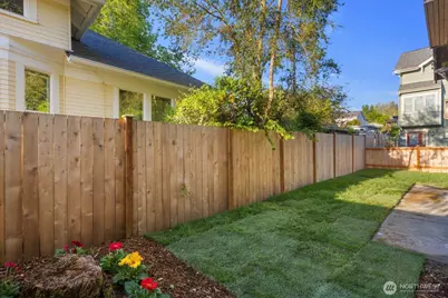512 NW 44th Street, Seattle, WA 98107 - Photo 30