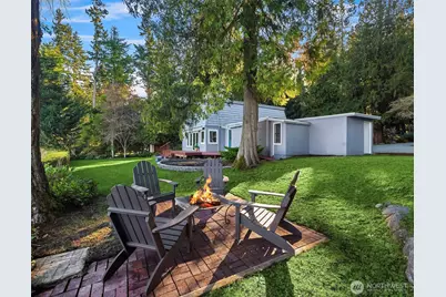 2197 Highland Drive, Camano Island, WA 98282 - Photo 12