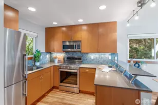 1722 California Ave SW, Seattle, WA 98116 - Photo 10