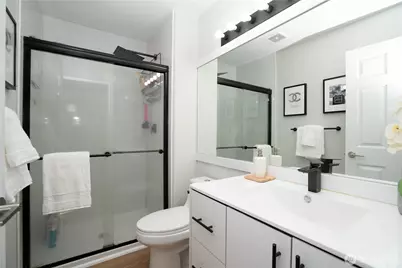 4815 NE 5th Street, Renton, WA 98059 - Photo 14