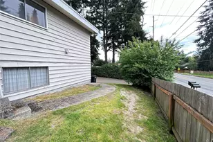 11718 5th Ave NE, Seattle, WA 98125 - Photo 24