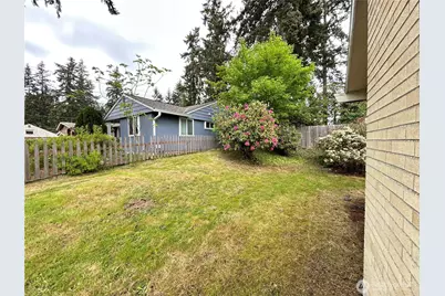 11718 5th Avenue NE, Seattle, WA 98125 - Photo 26