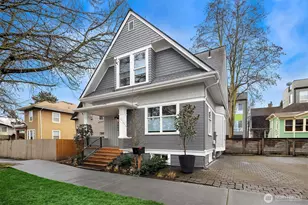 2009 E John St, Seattle, WA 98112 - Photo 2