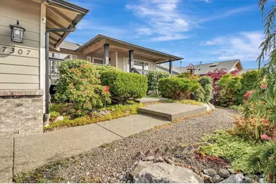 7307 76th Dr Drive NE, Marysville, WA 98270 - Photo 4