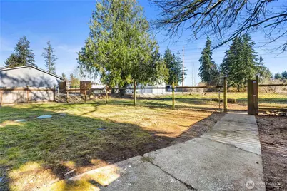 7003 44th Avenue E, Tacoma, WA 98443 - Photo 32