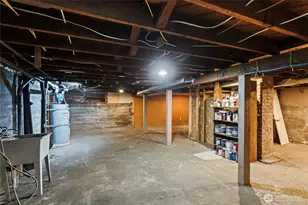 405 E 34th St, Tacoma, WA 98404 - Photo 24