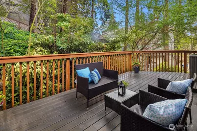 3506 108th Place NE #2, Bellevue, WA 98004 - Photo 24