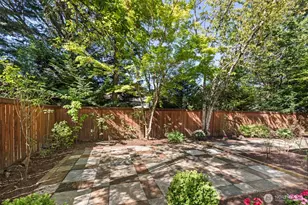 20514 NE 23th Ct, Sammamish, WA 98074 - Photo 30