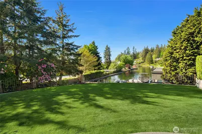 3111 Hunts Point Circle, Hunts Point, WA 98004 - Photo 12