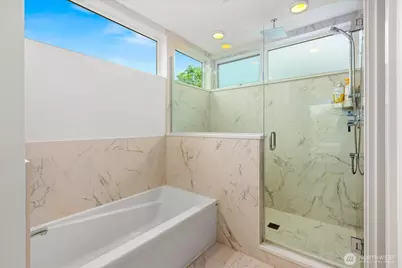 4221 Evanston Avenue N #A, Seattle, WA 98103 - Photo 20