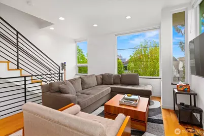 4221 Evanston Avenue N #A, Seattle, WA 98103 - Photo 12