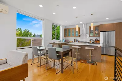 4221 Evanston Avenue N #A, Seattle, WA 98103 - Photo 6