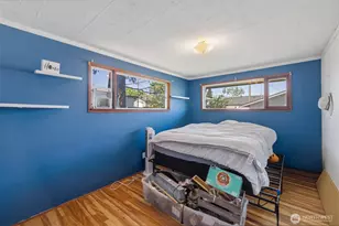 905 W 11th St, Port Angeles, WA 98363 - Photo 16
