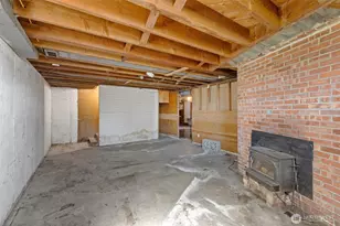 905 W 11th St, Port Angeles, WA 98363 - Photo 24