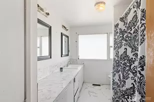 905 W 11th St, Port Angeles, WA 98363 - Photo 20