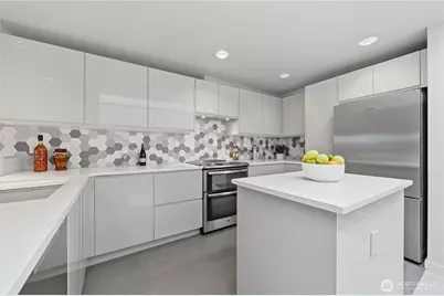 2115 Westlake Avenue N #402, Seattle, WA 98109 - Photo 18