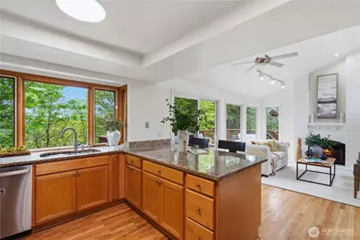 5617 134th Ave SE, Bellevue, WA 98006 - Photo 12