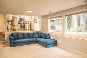 22039 NE 15th St, Sammamish, WA 98074 - Photo 12