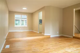 22039 NE 15th St, Sammamish, WA 98074 - Photo 6