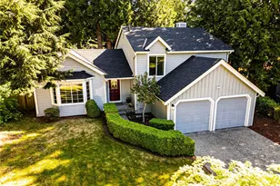 22039 NE 15th St, Sammamish, WA 98074 - Photo 2