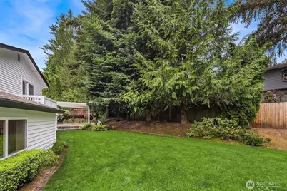3227 171st Avenue NE, Bellevue, WA 98008 - Photo 24