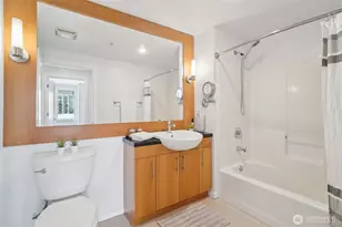 2721 1st Ave, Seattle, WA 98121 - Photo 16