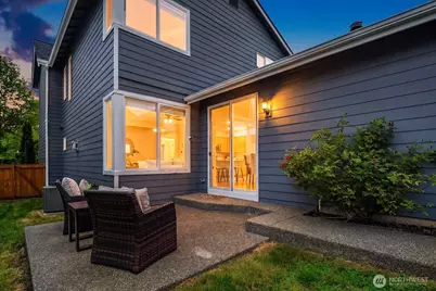 7306 Douglas Avenue SE, Snoqualmie, WA 98065 - Photo 32