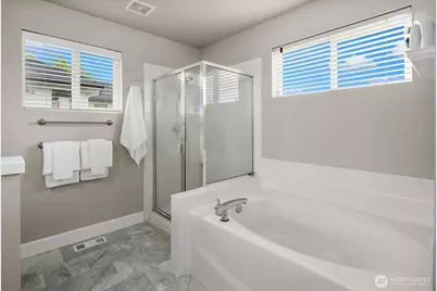 7306 Douglas Avenue SE, Snoqualmie, WA 98065 - Photo 24