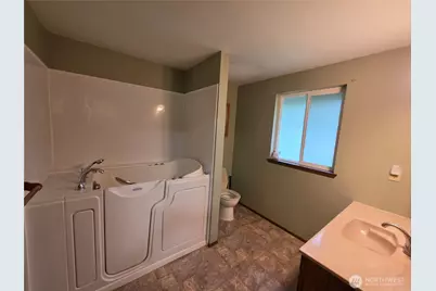 130 NE Evergreen Drive, Tahuya, WA 98588 - Photo 24