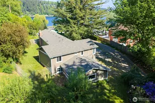 1168 NW Sunlit Ln, Bremerton, WA 98312 - Photo 2