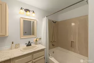 16010 Village Green Dr, Mill Creek, WA 98012 - Photo 16
