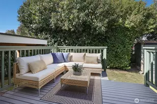 530 N 83rd St, Seattle, WA 98103 - Photo 16