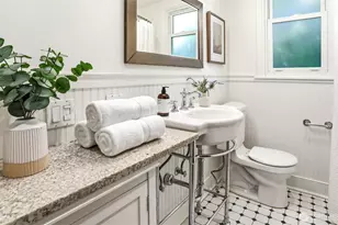 530 N 83rd St, Seattle, WA 98103 - Photo 22