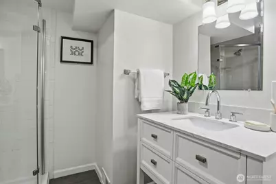 530 N 83rd Street, Seattle, WA 98103 - Photo 30